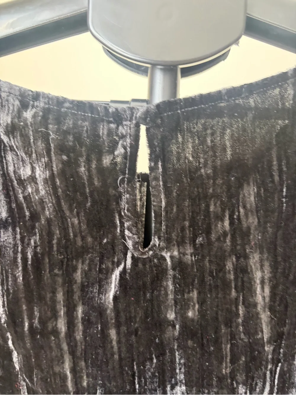 NWT NYDJ Black Crushed Velvet Woven Tee 0X - Luxe Basic
